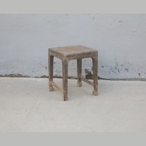 Bijzettafeltje walnoot